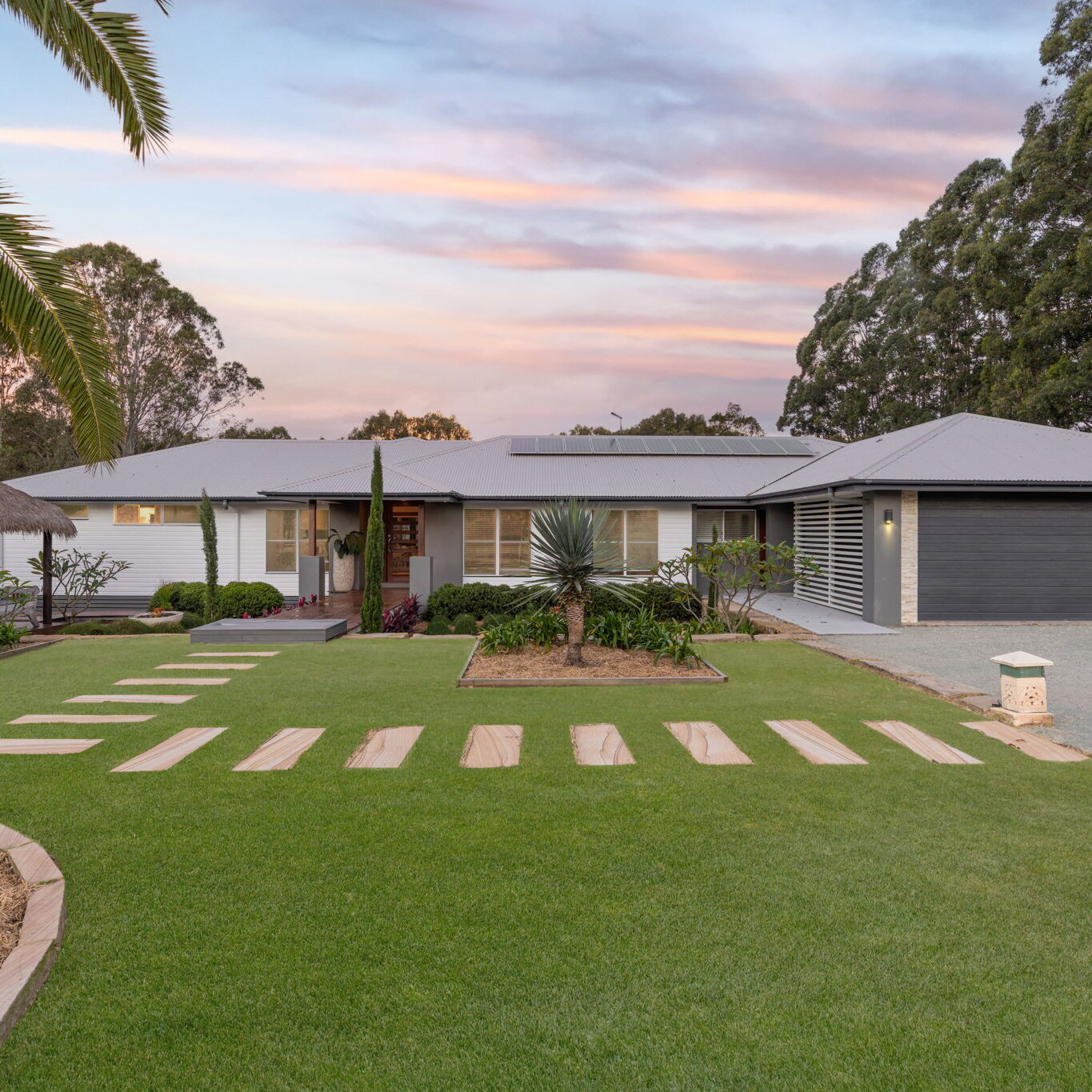 L29065315-REDLAND-BAY