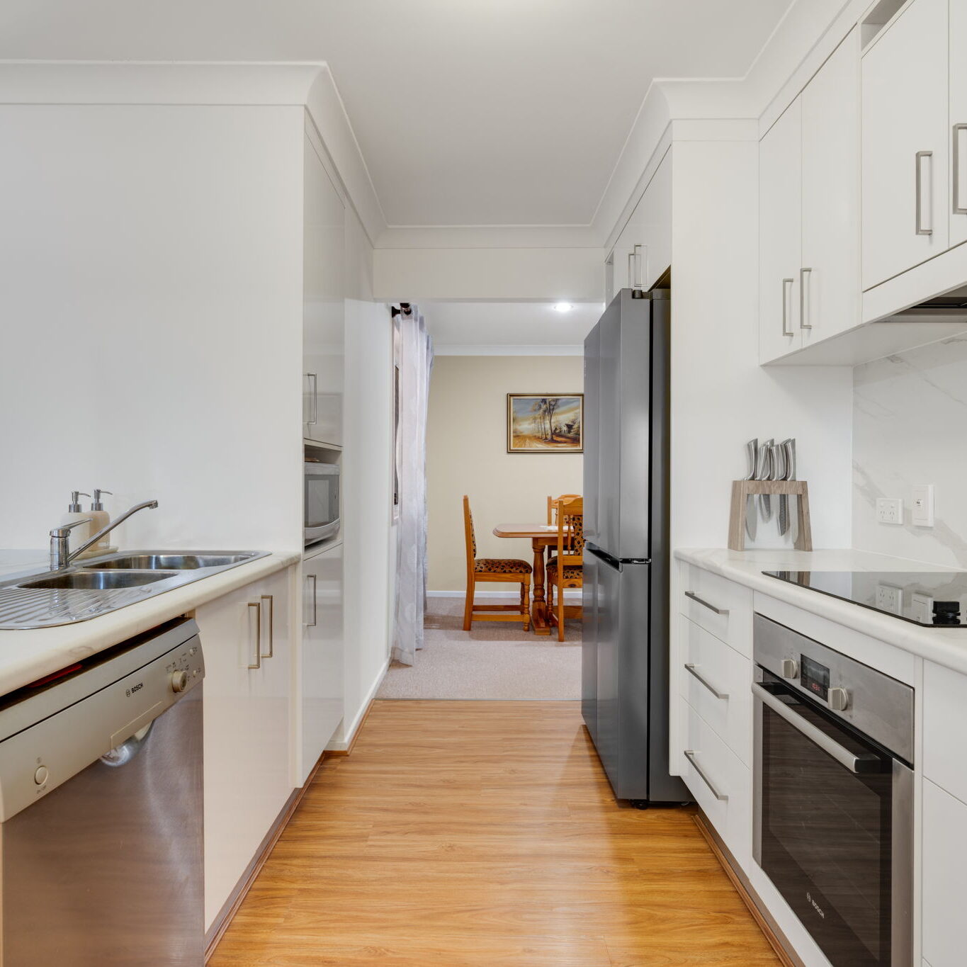 L39865953-MOUNT-COTTON